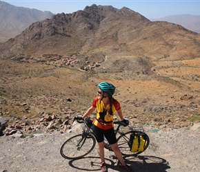 Sarah atop Tarakatine Pass