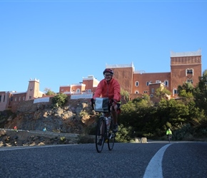 Carel leaves Col de Kerdous