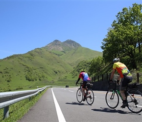 Jack and Christine climb towards Beppu