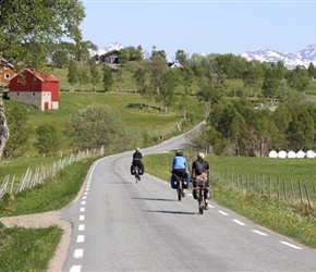 Linda and Colin towards Stockmarknes