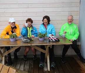 Barney, Linda, Linda and Martyn at coffee shop