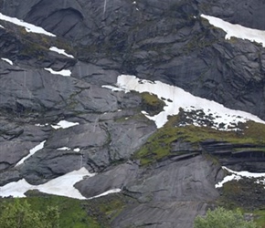 Linda Tomalin near Nysfjord