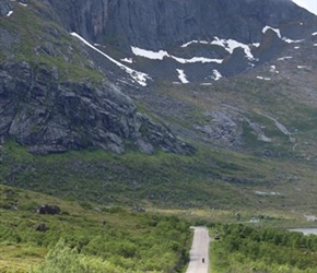 Linda Tomalin heads west on the Western Lofoten Islands