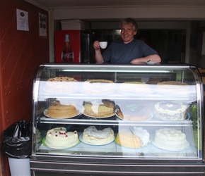 Neil and cake at Frutillar Baja