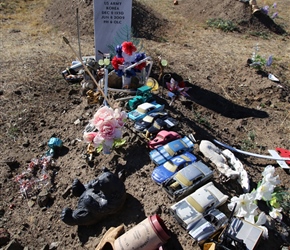 Indian grave at warm springs. Quite poignant as they were either very young or very old. I was told alcohol and suicide are the reason