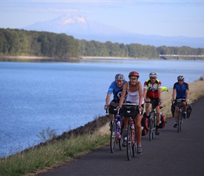 Malc and Carel along the cycle path alongside the Columbia River coming into Portland