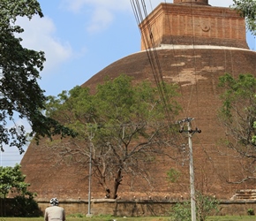 Jack approaches Abayagiri Dagoda