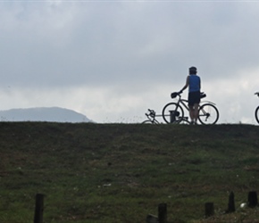 Photo stop at Kandalama Resevoir 