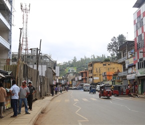 It's way to take pretty views, but here's a real town - Welimada