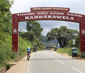 Bruce bids fairwell to Bandarawela