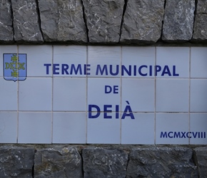 Welcome to Deia