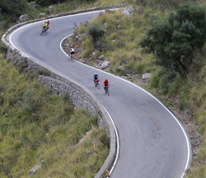 Descending Col des Bais