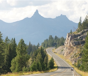 Malc towards Beartooth Mountain, guess the names in the shape