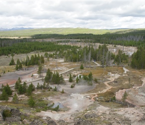 Artists Paint Pots, a group of over 50 springs, geysers, vents and especially mud pots. These exhibit varying shades of blue, grey and brown, and have a range of different textures, with the behavior changing during the year 