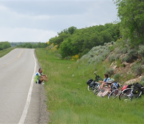 Break by the side of the road for lunch