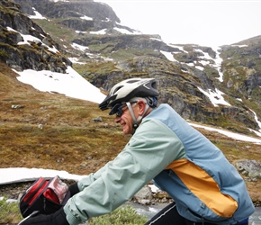 John climbing the Jotenheim Road. Come on show the pain!!