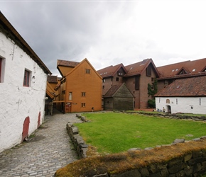 North of Bergen Harbour, Old Hoe Justh Brygenn