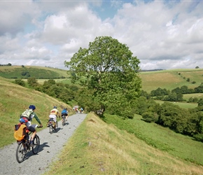 Graham, Phil et al descend towards Coates