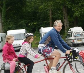 Neil, Louise and Ariane convert the kiddiback to a triplet in Threave