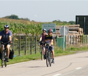 David, Sarah and Edward approach Chevetogne