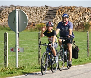 David and Edward approach Chevetogne