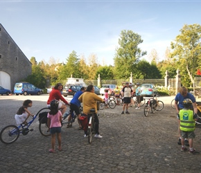 Honey, Emma, Deborah and Mazin ready to leave the chateau