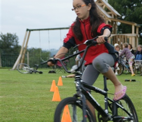 Lucy in the race through the cones