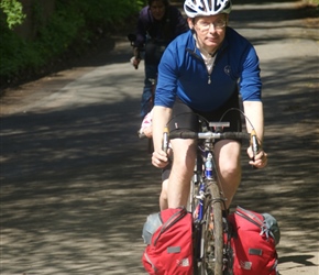 Philip Toy descends towards Wellow