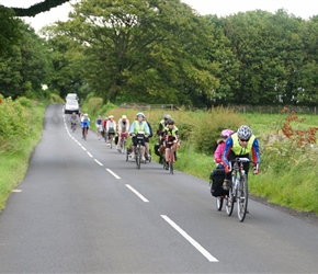 Roddy and Morven heading towards Alnwick