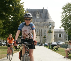 20.08.2012-CTC-Chateau---Jonzac-(24)-James-and-Jonzac-dojon.jpg