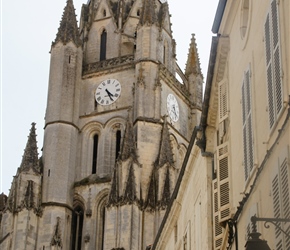 Saintes