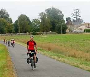 Duncan leaves chateau (background on right)