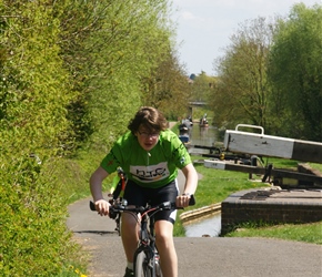  along the Stratford Canal heading towards Wilmcote