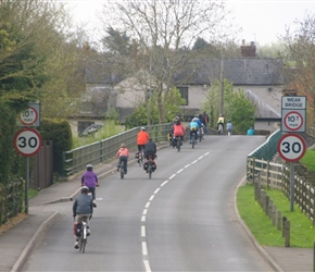 Over the bridge and into Welford-upon-Avon