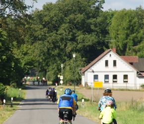 Nigel and the Toy family descend to Thielitz