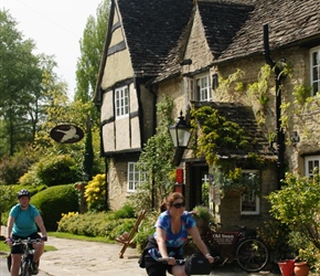 Sarah Broad passes through Minster Lovell