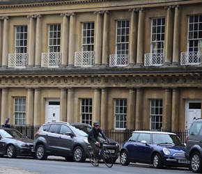 James rounds the Circus in Bath