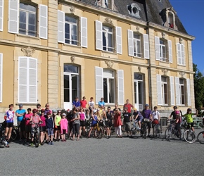 Everyone at Chateau de Perron