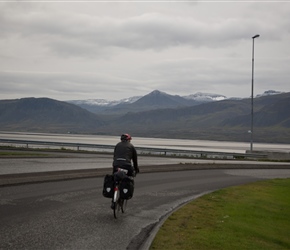 Steve leaves Borganes with a fresh sprinkling of snow on the mountains