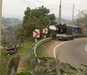 Karen on the long climb towards Nuwara Eliya