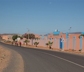 Entering the outskirts of Mumurack/Tioughza