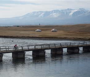 14.09.22-21-Crossing-bridge-over-Khoton-Lake.jpg