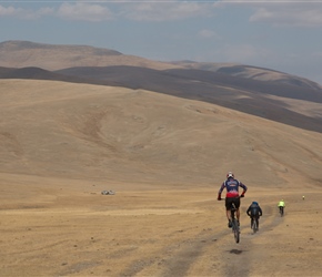 Tuul propagates a jump from a downhill section