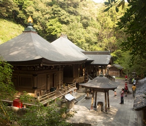 We left the hotel to visit the closet temple 500metres away - ShōryūjiTemple