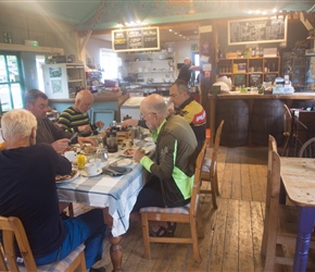 We had a wonderful evening meal of nachos and vegetarian lasagne at Yarde Orchard