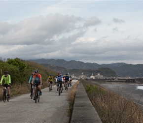 04.04.24-3-Ian-Harland-and-Sue-Hoddel-on-cyclepath.jpg