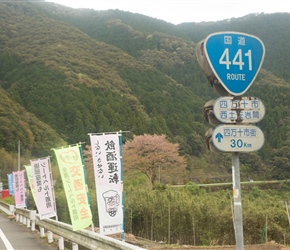 Following route 441 along the river