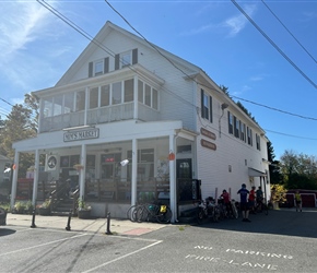 Mim's Market at Northfield