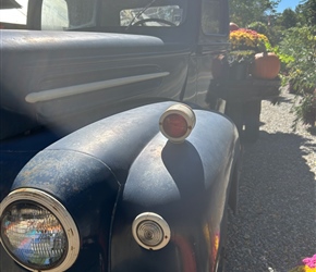 Old car at East Dummerston