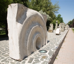 Statue at Korce